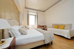 Treasurerome Spanish Steps Family 4BR