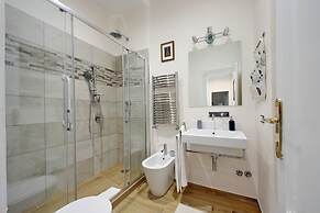 Treasurerome Opera Trevi Green Suite 2BR