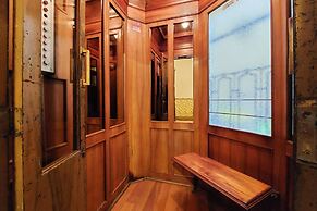 Treasurerome Opera Trevi Grand Suite 3BR