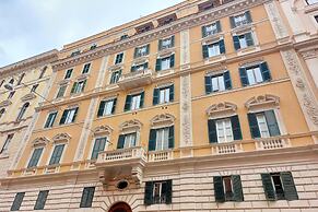 Treasurerome Opera Trevi Grand Suite 3BR
