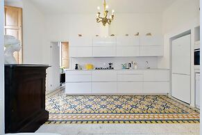 Treasurerome Opera Trevi Grand Suite 3BR