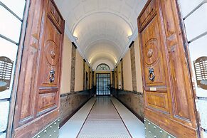 Treasurerome Opera Trevi Grand Suite 3BR