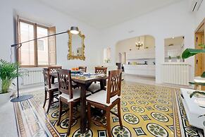 Treasurerome Opera Trevi Grand Suite 3BR