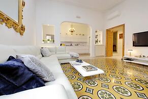 Treasurerome Opera Trevi Grand Suite 3BR