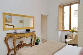 Treasurerome Opera Trevi Grand Suite 3BR