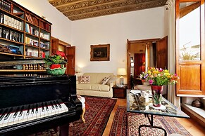 Treasurerome Colosseum Terrace 2BR