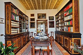 Treasurerome Colosseum Terrace 2BR
