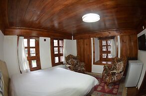 ŞEN  PANSİYON