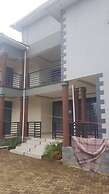 Inviting 9-bed Villa in Kampala