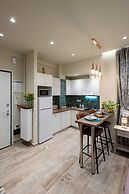 Romantic Studio under Acropolis
