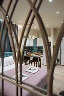 Romantic Studio under Acropolis