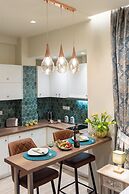 Romantic Studio under Acropolis