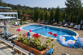 Relax Coop Hotel