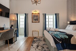 Dona Maria Hotel