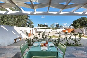 3671 Villa Aleida by Barbarhouse