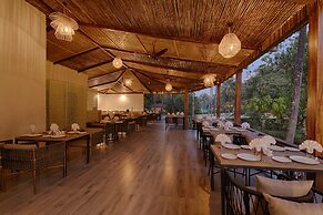 Stone Wood Jungle Resort