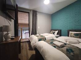 tbilicity hotel