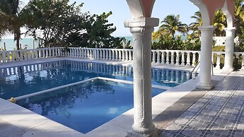 Flamingo Guest House Celestún