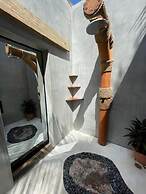 Flakos Hostel