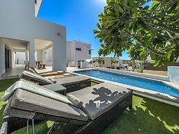 Villa Bliss by Lumina