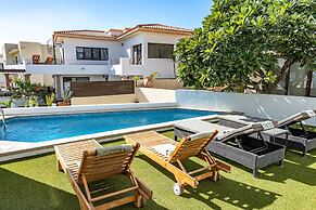 Villa Bliss by Lumina