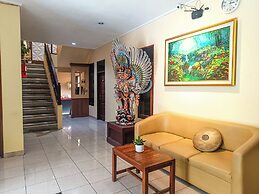 Miraa Guest House & Resto