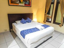 Miraa Guest House & Resto