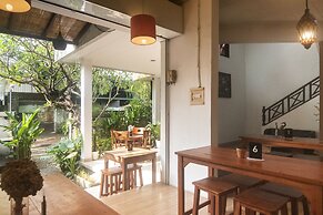 Miraa Guest House & Resto