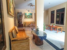 Miraa Guest House & Resto