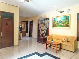 Miraa Guest House & Resto