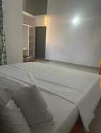 Lux Suites Mkomani Beachfront Apartment