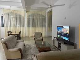 Lux Suites Mkomani Beachfront Apartment