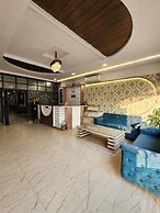 Pineberry Hotels