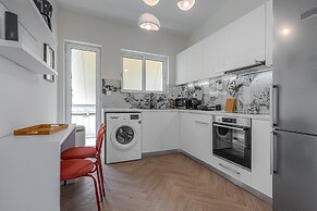 Phaedrus Living: Glyfada Seaview Luxury Penthouse