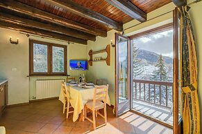 Belvedere Apartments A21