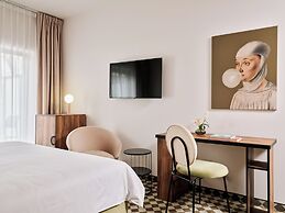 Hotel Pietryna