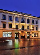 Hotel Pietryna