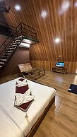 Lotuslap Resort