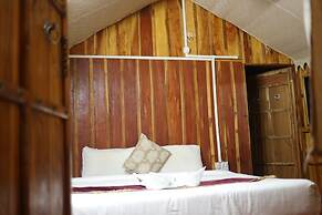 Lotuslap Resort