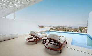 Muse of Mykonos