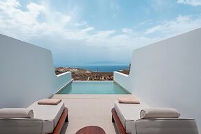 Muse of Mykonos