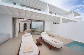 Muse of Mykonos
