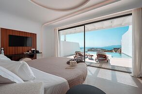 Muse of Mykonos