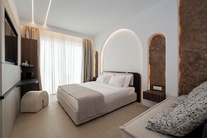 Muse of Mykonos