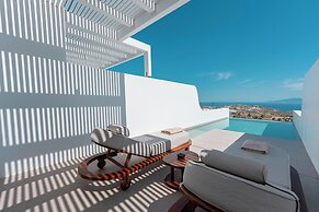 Muse of Mykonos