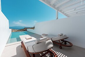Muse of Mykonos