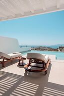 Muse of Mykonos