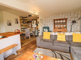 Dragonfly Lodge