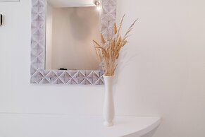 Maela Luxury Suite