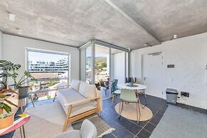 Seaside Studio Apartment, 9 Mins to Queens Beach!